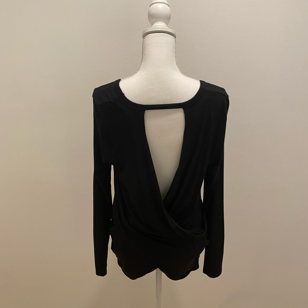 Sexy low back Black T-shirt